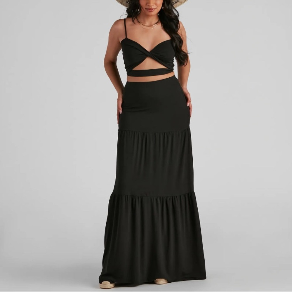 Elegant Black Maxi Skirt